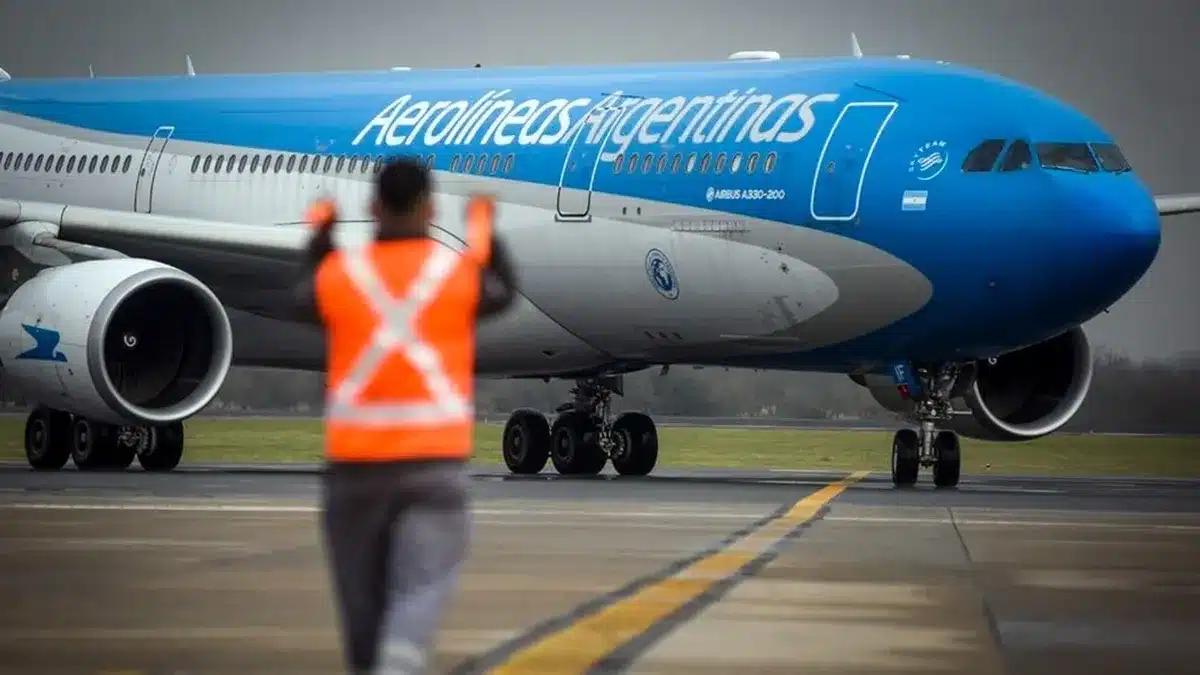 Aerolíneas Argentinas empezará a cobrar por elegir asientos: cuándo impactará en los precios