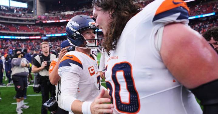 Broncos show faith in their roster with trio of contract extensions after their big win over Chiefs