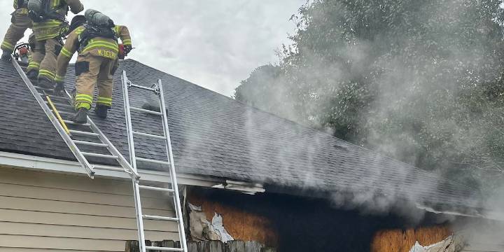 2 people, 2 dogs displaced after house fire on Brianna Circle