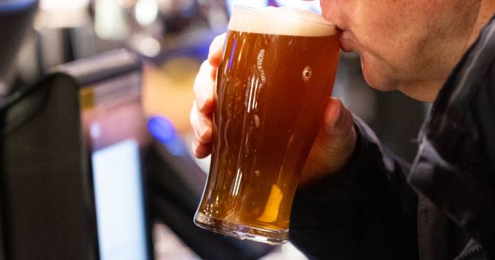 Desperate pub puts pints up by 20p and says 'please don't moan too loudly'