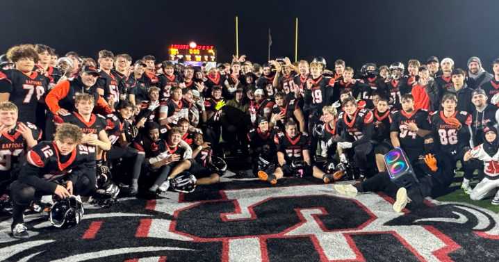 'Hungry' | Anderson football team earns third consecutive trip to state semifinals