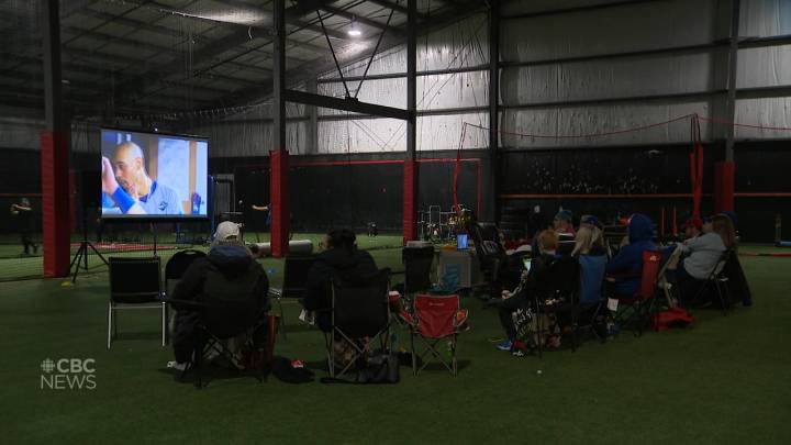 Jays lose Game 6, World Series comes down to a winner takes all