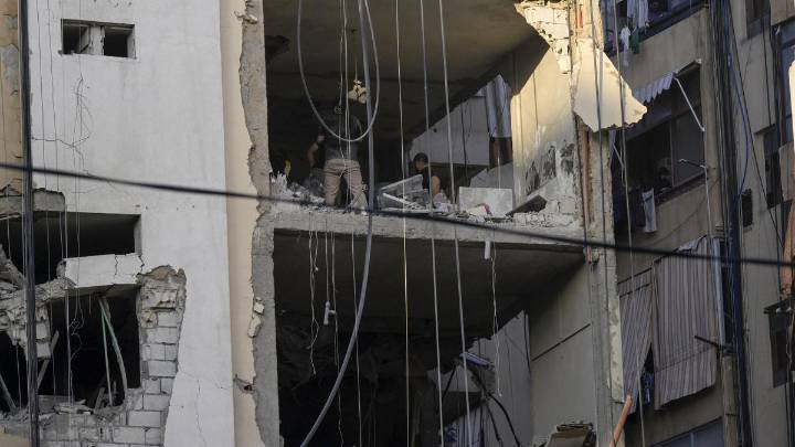 Un ataque israelí en los suburbios de Beirut causa al menos cinco muertos y 28 heridos