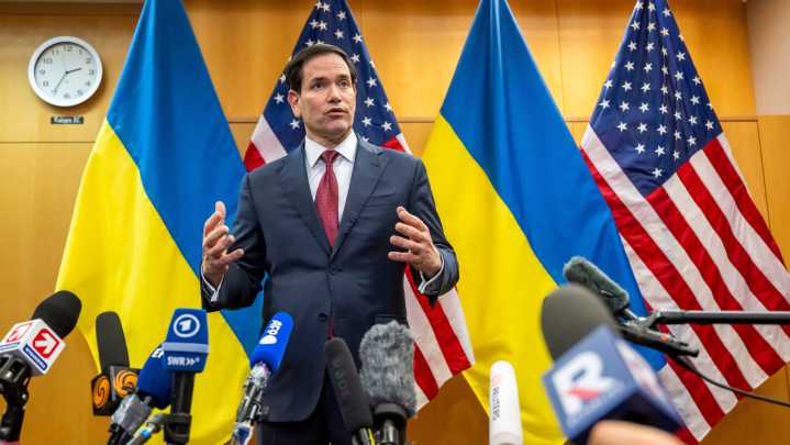 Rubio and Witkoff are meeting with Ukraine's negotiators in Florida as Trump pushes to broker a deal