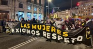 Críticas al Gobierno en presencia de ministras en las protestas del 25-N: «Puedes tener a un putero al lado»