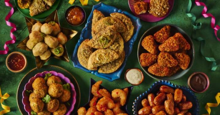 Brits will eat 117 pieces of party food over Christmas