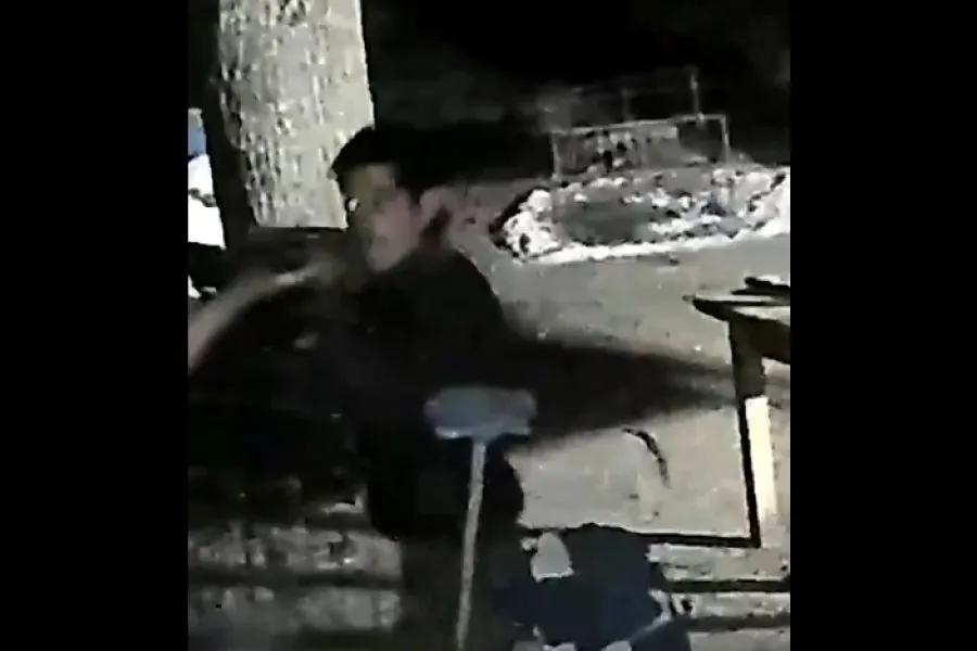 Celebraba su jubilación y un colado a la fiesta lo mató de un balazo: El video de la tragedia