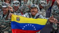 Ante la amenaza militar de Trump, los venezolanos se mueven entre el miedo, la incertidumbre y la esperanza