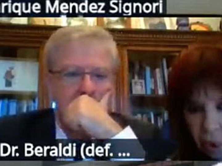 Cuadernos: Cristina volvió a ensayar una defensa política en una primera audiencia poco decorosa