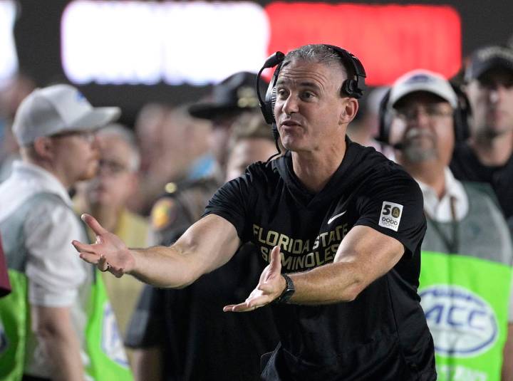 FSU Coordinator Admits All His Secrets Are Out as Mike Norvell’s Poor Recruiting Becomes an Excuse Florida State coordinator opens up about team struggles as recruiting challenges under Mike Norvell c
