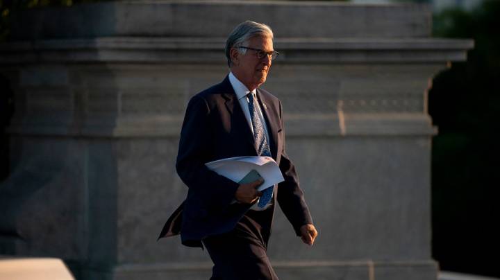 Bipartisan lawmakers float raising threshold for House censures