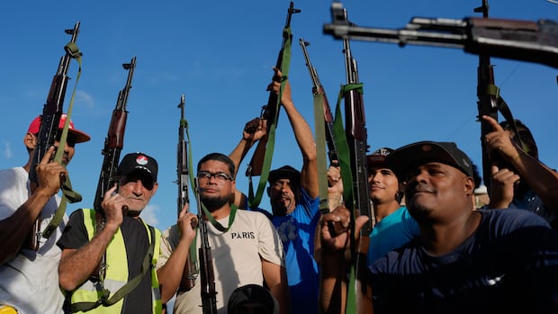 Trump's pressure on Venezuela raises spectre of coup or invasion. Either scenario faces major hurdles