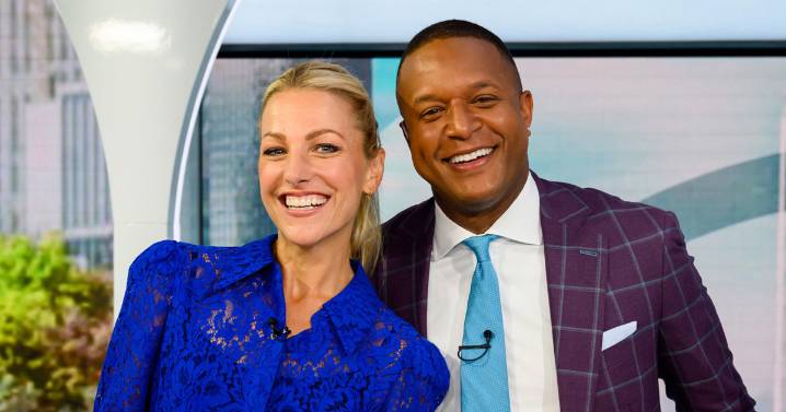 How Craig Melvin Met Wife Lindsay Czarniak On