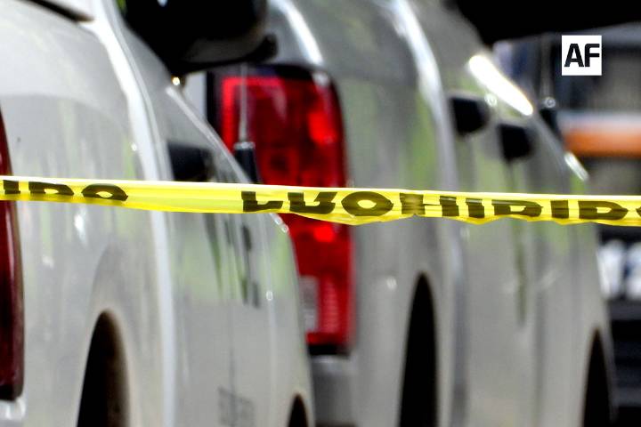 Asesinan a balazos a dos hombres afuera de una sucursal bancaria sobre el Boulevard Costero de Manzanillo