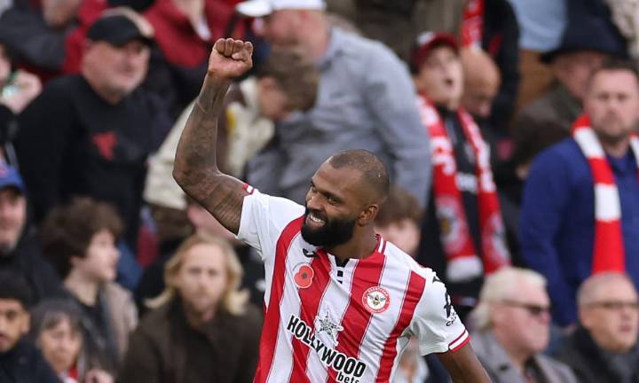 Brentford 3-1 Newcastle: Late Igor Thiago goals give Bees victory