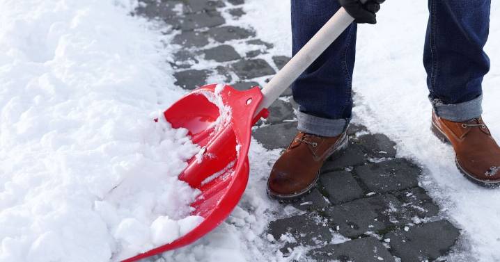 Lawyer issues warning to households scraping snow and ice off driveway