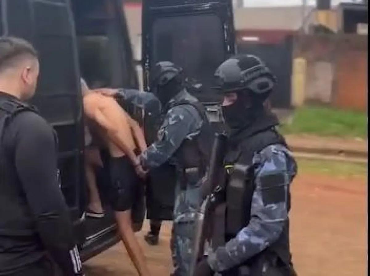 Publicó fotos con un arma tras amenazar a su ex y terminó detenido en un operativo policial