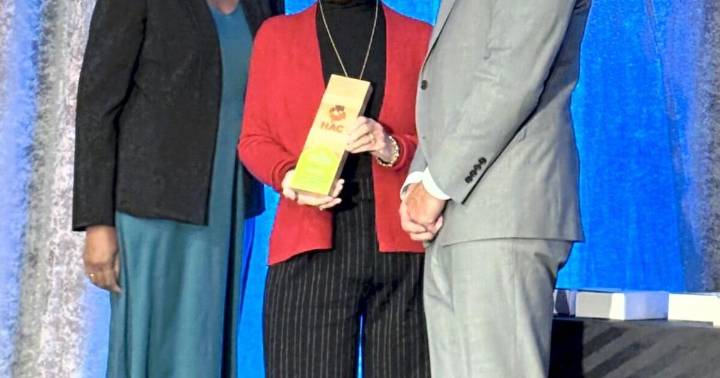 Clinch-Powell’s Lindy Turner receives National Rural Housing Award