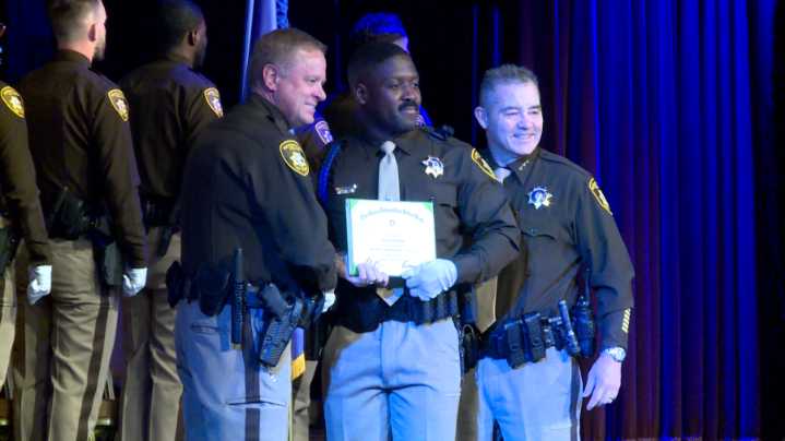 Las Vegas Metropolitan Police Department welcomes 43 new officers