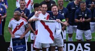 Presidente José Jerí se sumó al “Partido de las Estrellas” entre Leyendas de Perú y Conmebol (FOTOS)