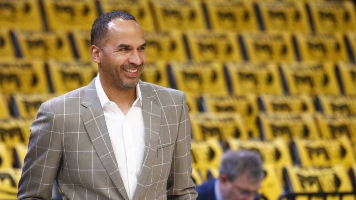 Zach Lowe has 1 question for Mavericks owner after firing Nico Harrison