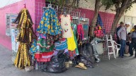 Pinta de colores patrios venta de artículos revolucionarios en Culiacán; algunos venden más, otros menos