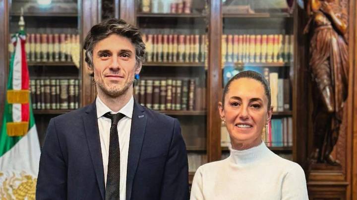 Sheinbaum recibe en Palacio al abogado de Pedro Castillo, expresidente de Perú