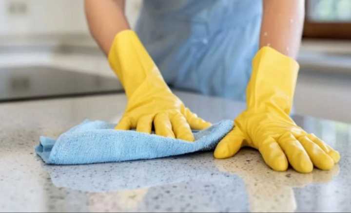 Empleadas domésticas: confirmaron el último aumento salarial del año