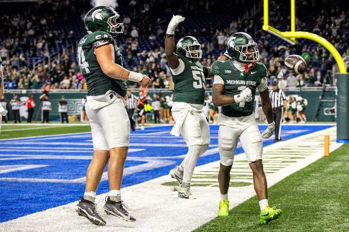 PFF grades, snap counts: Despite injuries, MSU offense paves the way for season