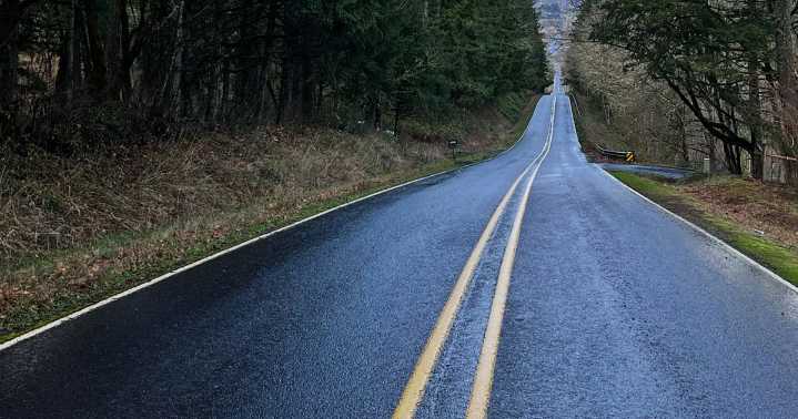 Thanksgiving travel forecast: rain, strong winds, and cold front to hit West Virginia
