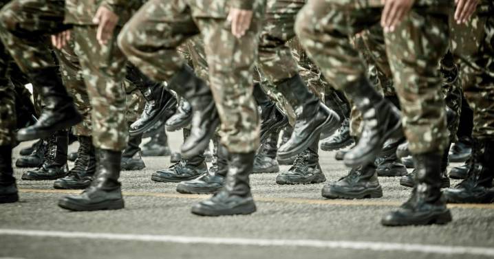 Letter: History confirms that Sen. Kelly is right to oppose unlawful orders