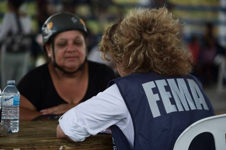 15 congresistas piden cuentas a FEMA por no impulsar proyectos de energía renovable en Puerto Rico