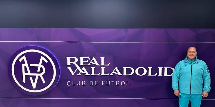 Exgobernador de Jalisco, Enrique Alfaro, se convierte en auxiliar del Real Valladolid
