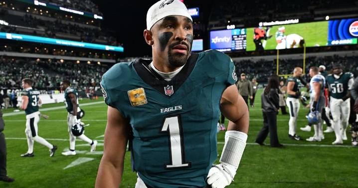 Eagles-Bears Week 13 odds preview: Philly is the favorite, but Chicago has something to prove