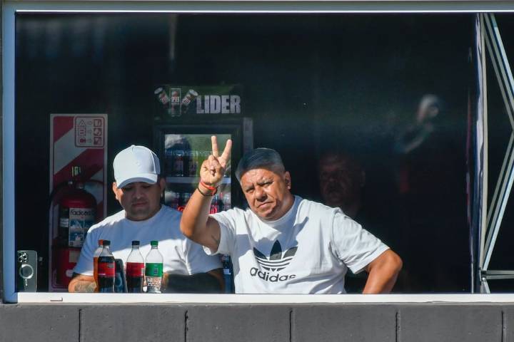 Lo gritó con alma y vida. El sueño del pibe: con Chiqui Tapia en la cancha, Barracas Central creó otra película imposible