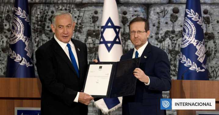 Netanyahu pide al presidente de Israel el indulto en su juicio por corrupción