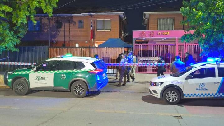 Encuentran a hombre atado y muerto en el patio de su casa en Quilicura: Robaron su auto y fue hallado en Isla de Maipo
