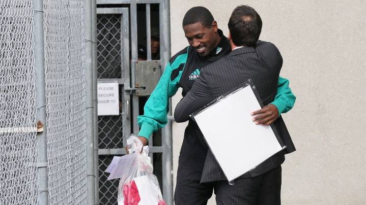 Former NFL player Antonio Brown released from Miami jail to await attempted murder trial