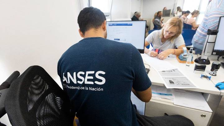 ANSES: quiénes cobran esta semana del 3 al 7 de noviembre