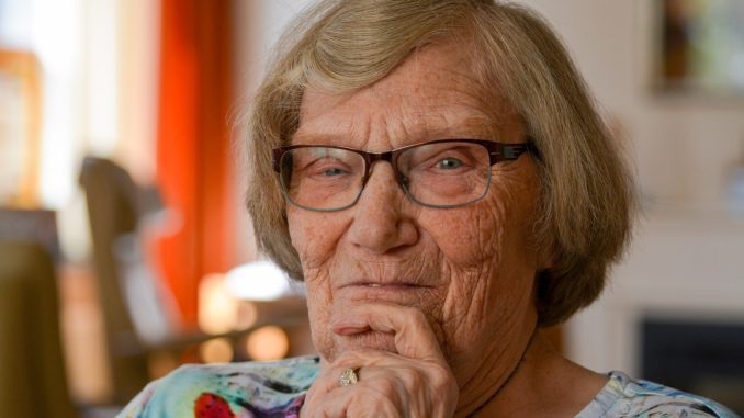 Mennonite Woman Sings So Beautifully Out Her Nose