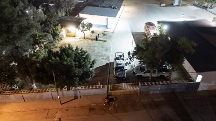 Hombre baleado agonizando pidió ayuda antes de morir afuera de base de la Guardia Nacional