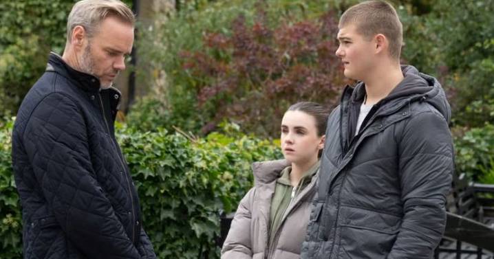 ITV Emmerdale fans say 'fair play' as 'no one sees' villager's fate is 'sealed'