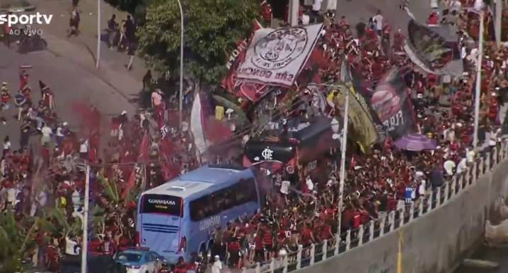 Flamengo vs Palmeiras: increíble despedida de la hinchada del ‘Mengao’ a su equipo en la previa de la final de Copa Libertadores 