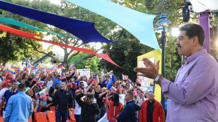 Hinterlaces: 90% de venezolanos ven a Maduro como garante de paz y tranquilidad