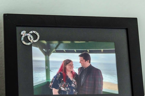 Van por ‘green card’; terminan arrestados