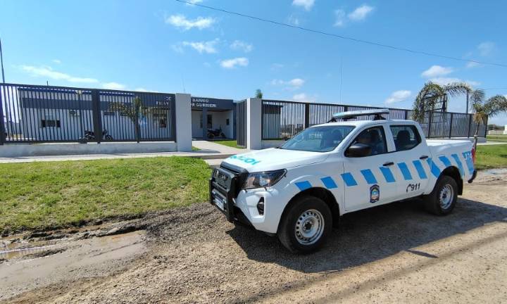 Dos niñas fueron abusadas en el barrio Salvador Gurrieri; la Policía realiza la búsqueda del acusado