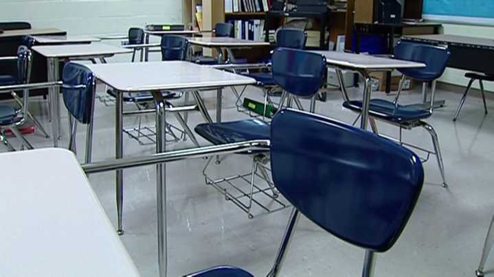 With Border Patrol presence creating fear, CMS parents and teachers step in to support families