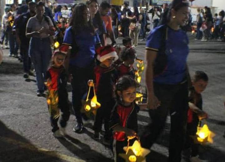 Laternenfest, la tradición alemana que celebró el Colegio La Esperanza