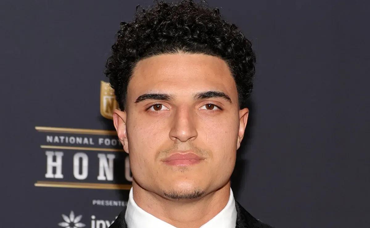 Jaelan Phillips drops bold admission on trade to Eagles with subtle shot at Dolphins