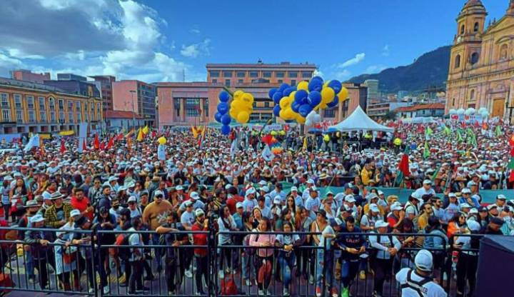 Financiación de campañas en la mira: cómo cerrar las brechas que permiten exceder los límites